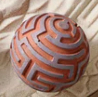 maze sand play tool