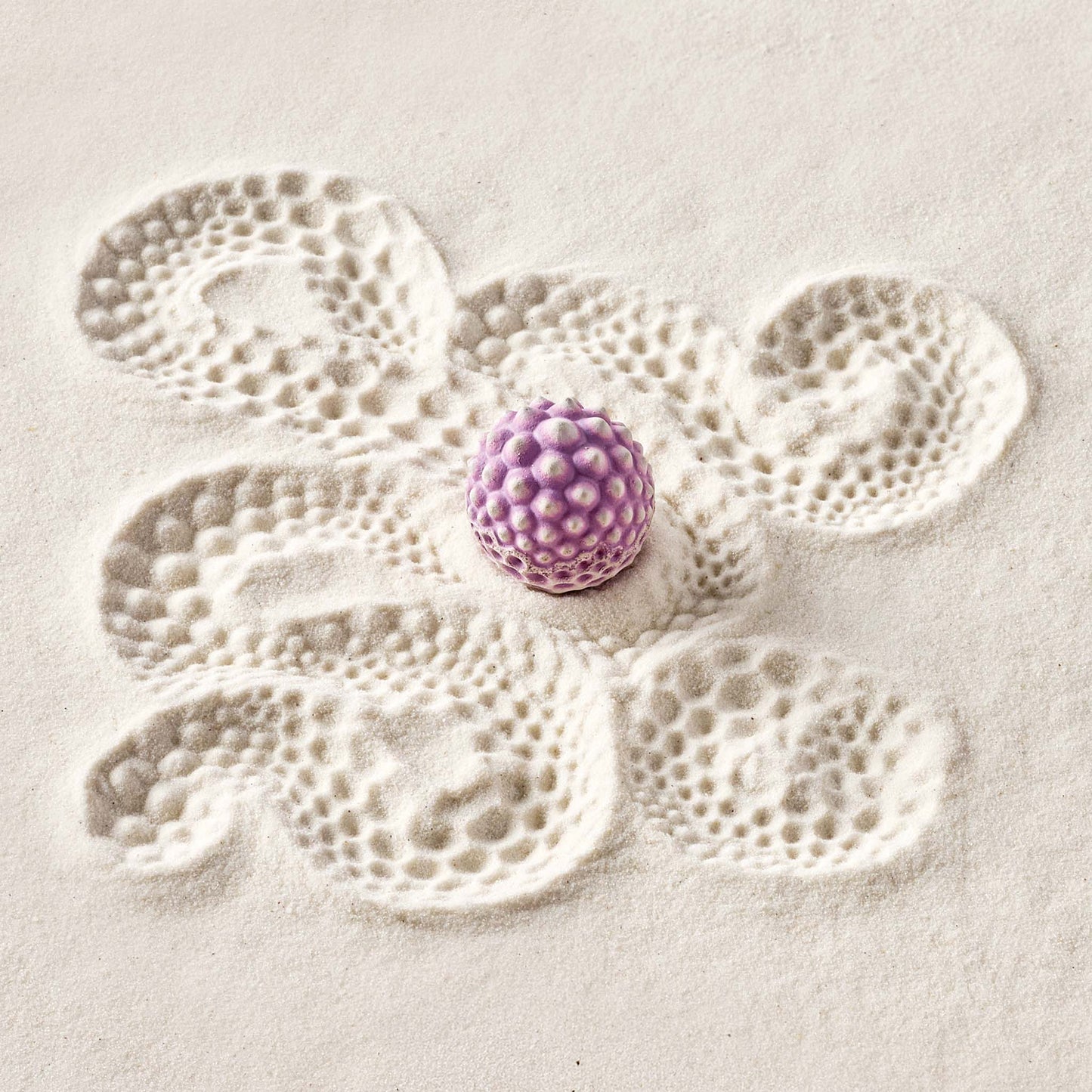 Spikes | Sand Sphere
