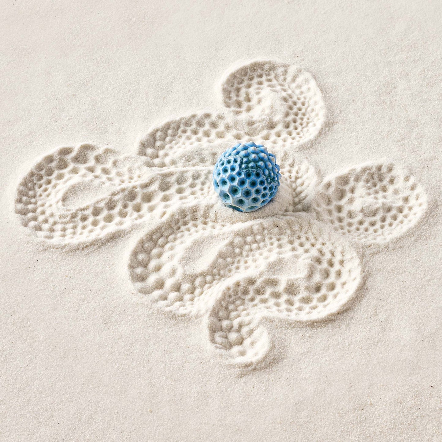 Spikes | Sand Sphere