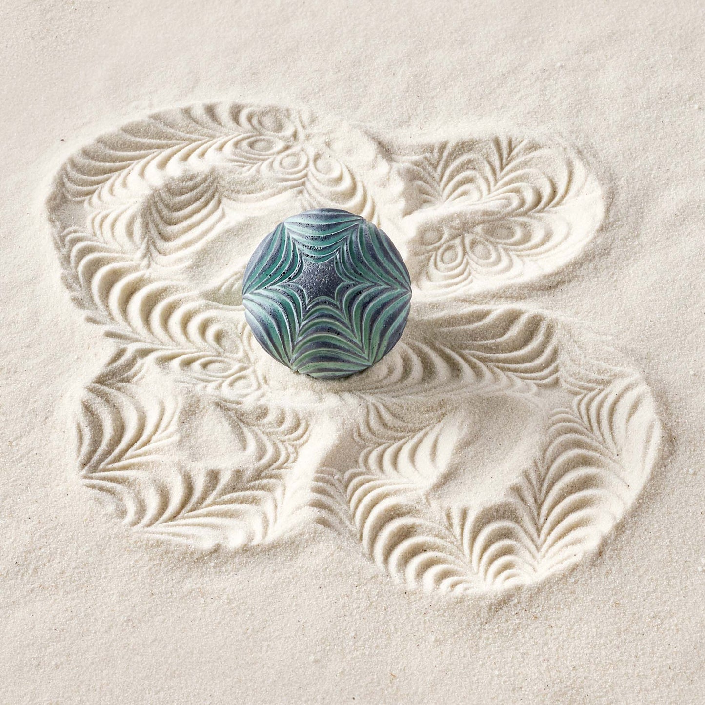 Wiggle | Sand Sphere