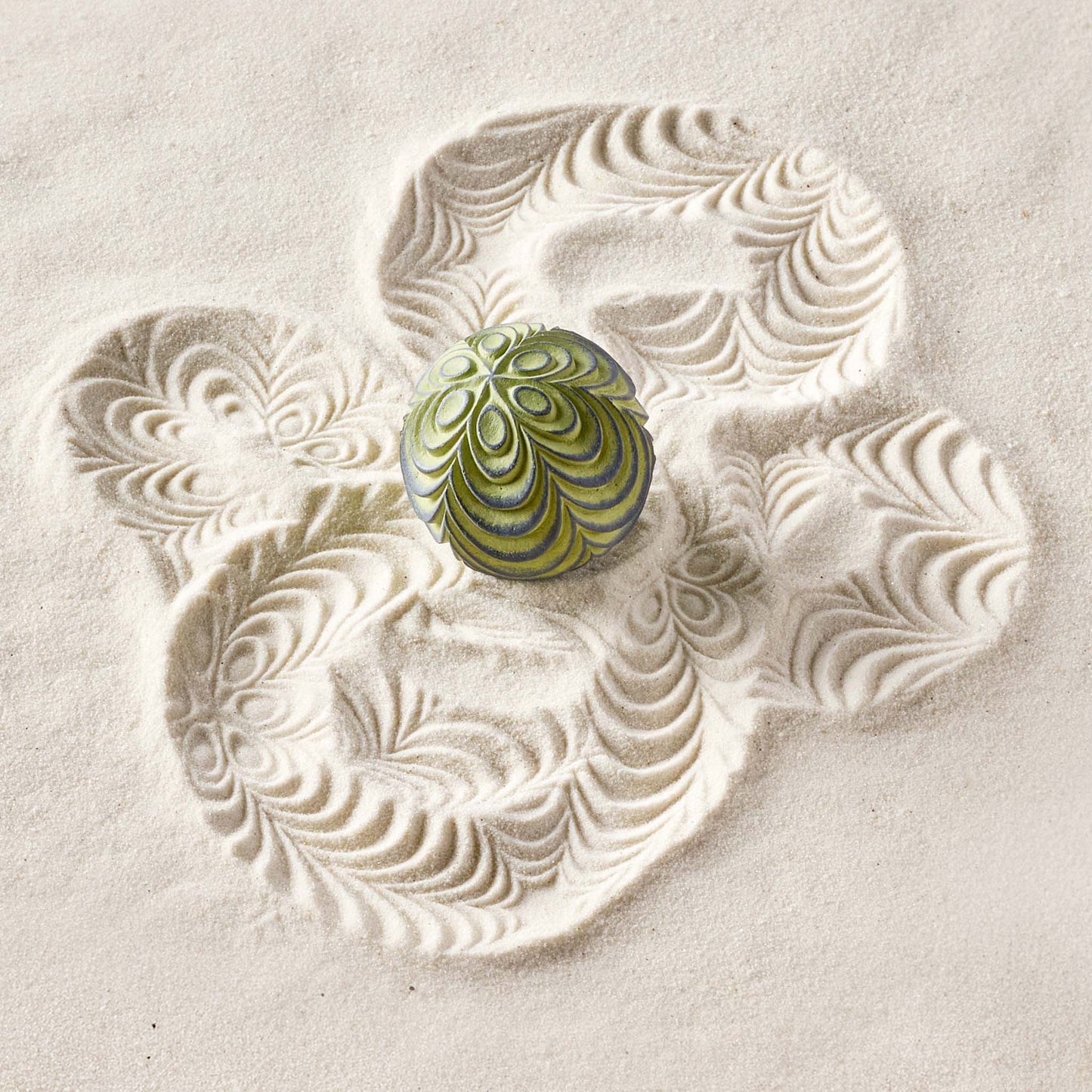 Wiggle | Sand Sphere