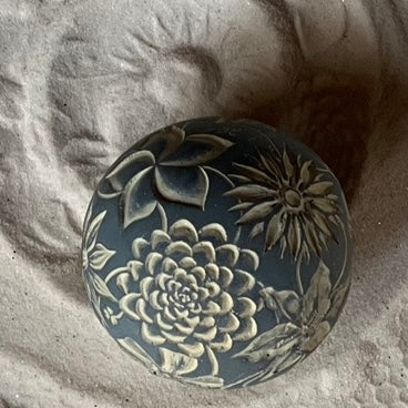 Sand Sphere | Flowers | Large