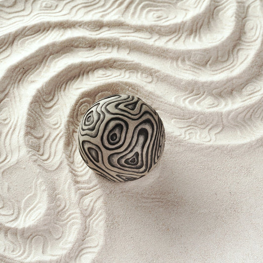 Sand Sphere  | Topography | Large
