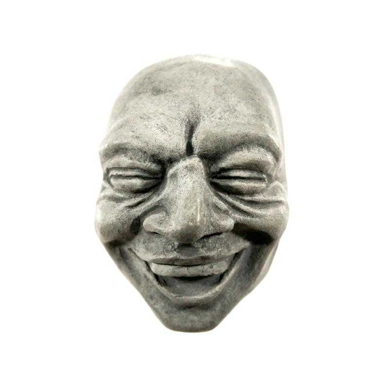 Wall-Hanging | Concrete Art | Laughing Face | Gray