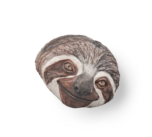 wall-hanging-smiling-sloth-head-concrete-sculpture